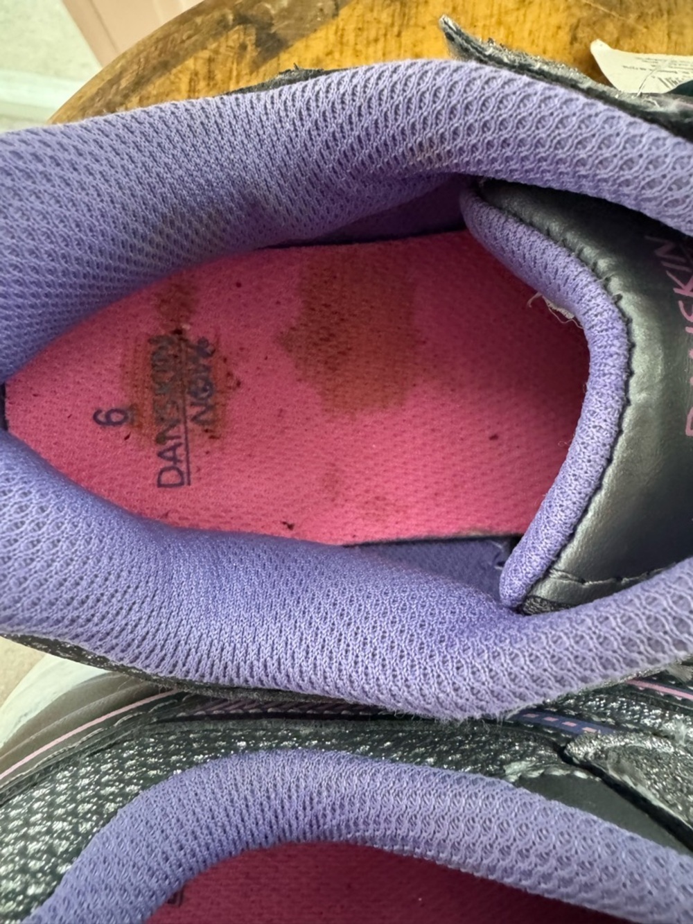 Danskin Now Girls Athletic Shoes Size 6 Gray Pink Sparkle Sneakers NWT W/Stain - Picture 5 of 11